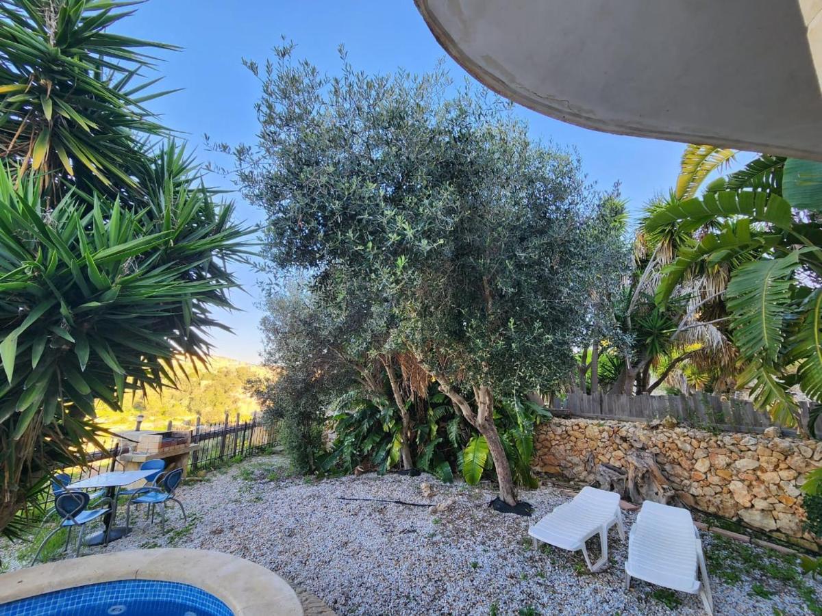 Gozo Island Escape Sleeps 4 With Private Bathroom Ghajn il-Kbira  Ngoại thất bức ảnh